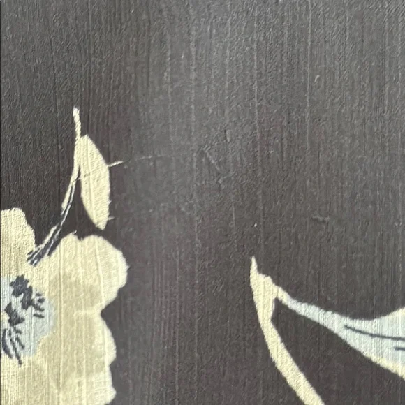 Banana Republic Navy Floral Top with Flutter Sleeves size XL VGUC - Picture 4 of 4